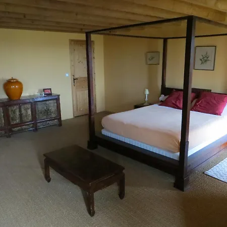 Bed & Breakfast Chambres D'hotes De Cadalen Lautrec